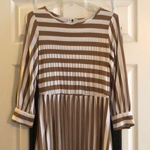 Dainty jewells dress. Maxi